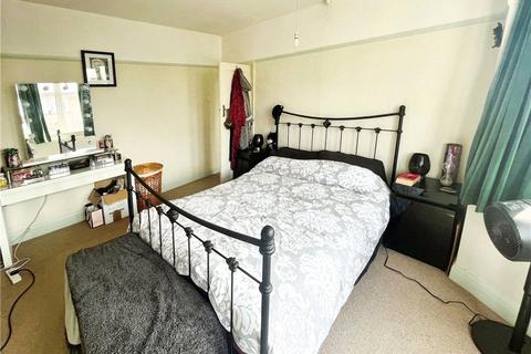 73 Byrne Drive, Southend-on-sea, SS2 6SA