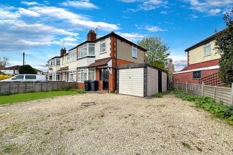 3 bedroom end of terrace house for sale, Warwick Crescent, Melksham SN12