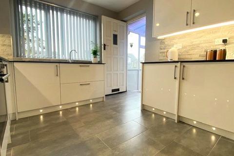 12 Buckden Place, Heysham, Morecambe, LA3 2DX