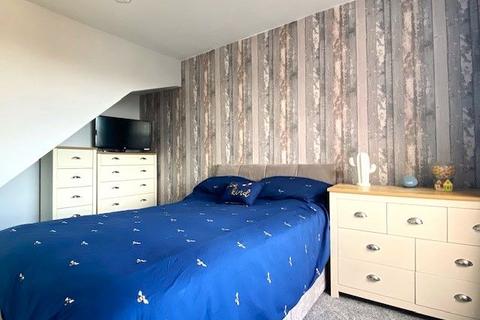 13 Buckden Place, Heysham, Morecambe, LA3 2DX