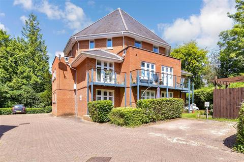 1 bedroom flat for sale, Warberry Park Gardens, Tunbridge Wells, Kent