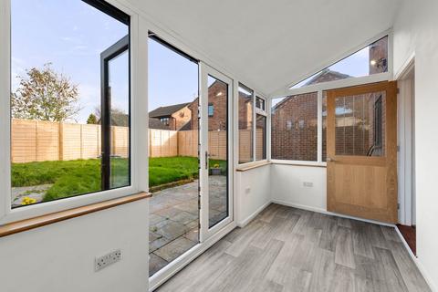 9 Belton Grove, Grantham, NG31 9HH
