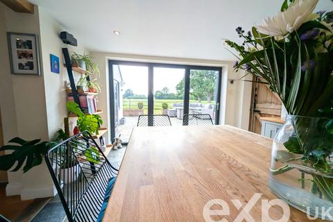 2, Knoxbridge Cottages Cranbrook Road, Frittenden, Cranbrook, TN17 2BX