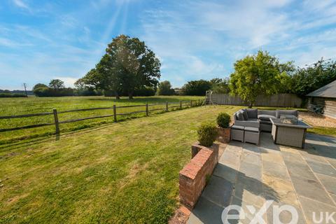 2, Knoxbridge Cottages Cranbrook Road, Frittenden, Cranbrook, TN17 2BX