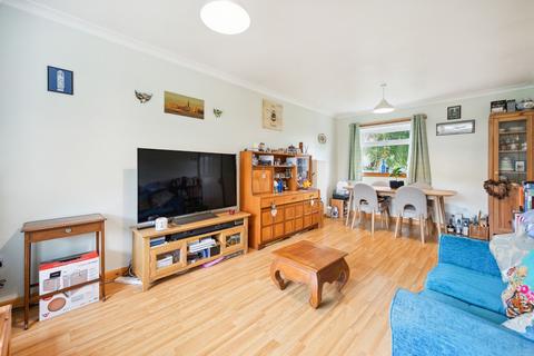 12 Broom Road, Rosneath, Helensburgh, G84 0RY