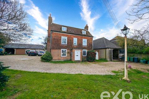 4 bedroom detached house for sale, Maidstone Road, Maidstone ME17