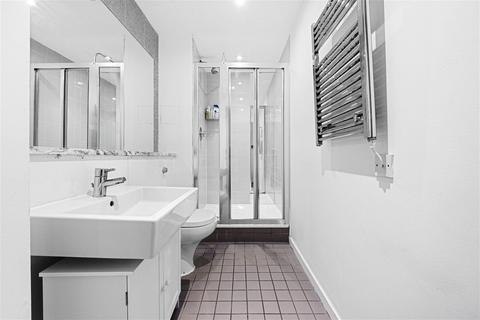Flat 206, Michigan Building, 2 Biscayne Avenue, London, E14 9QT
