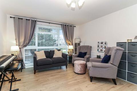 2 bedroom flat for sale, Berry Lane, Rickmansworth WD3