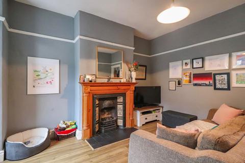 82 Bates Street, Sheffield, S10 1NQ