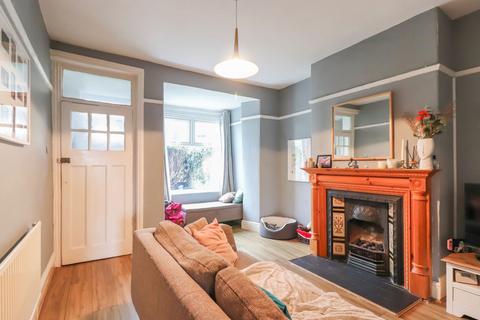 82 Bates Street, Sheffield, S10 1NQ