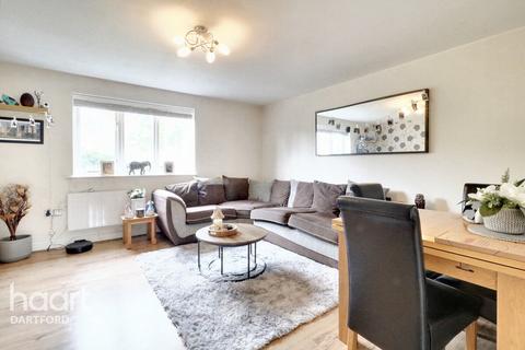 8 Dunlop Close, Dartford, DA1 5LU