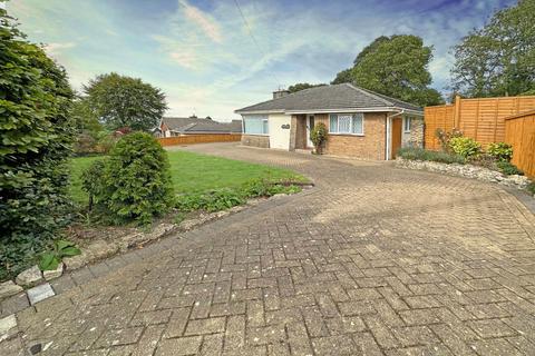 3 bedroom detached bungalow for sale, Bratton Road, Trowbridge BA14