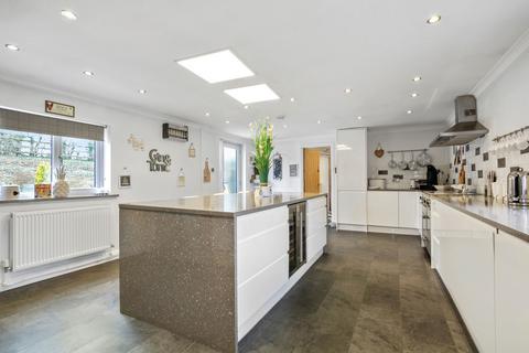 4 bedroom detached house for sale, Barbers Bridge, Gloucester GL2