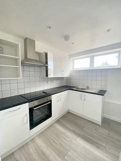 3 bedroom flat for sale, Kenton Lane, Harrow HA3