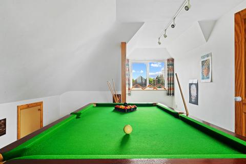 12 Champneys Close, Sutton, SM2 7AL