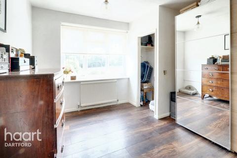 132 Beacon Drive, Bean, Dartford, DA2 8BQ