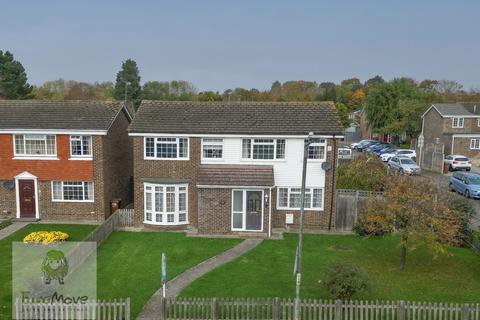 5 bedroom detached house for sale, Main Road, Hoo St. Werburgh, Rochester ME3 9HP