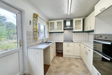 2 bedroom detached bungalow for sale, Squires Lane, Ipswich IP5