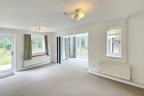 2 bedroom detached bungalow for sale, Squires Lane, Ipswich IP5