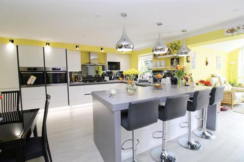 7 bedroom detached house for sale, Greenside , Ryton NE40