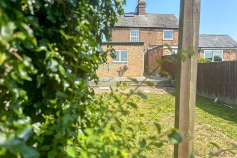 Windfarm View Cottage, 79 Herne Road, Ramsey St Marys, Huntingdon, PE26 2SR
