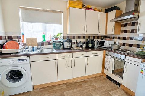 2 bedroom flat for sale, Rhodfa'r Gwagenni, Barry CF63