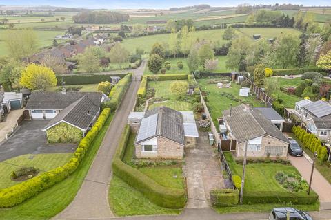 3 bedroom detached bungalow for sale, Hough Lane, Grantham NG32