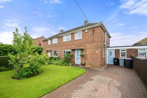 2 Westry Corner, Barrowby, Grantham, NG32 1DF