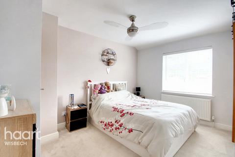6 Well End, Friday Bridge, Wisbech, PE14 0HG