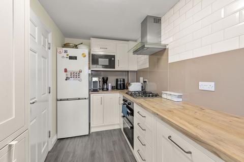 5 Becketts Close, Grantham, NG31 7GE