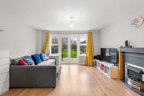 5 Becketts Close, Grantham, NG31 7GE