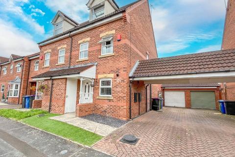 3 bedroom semi-detached house for sale, Birchwood View, Gainsborough, Lincolnshire, DN21