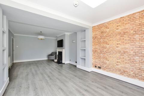 30 Oxhey Road, Watford, WD19 4QQ