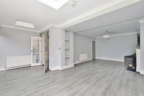 30 Oxhey Road, Watford, WD19 4QQ