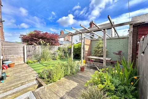 31 Balmoral Drive, Denton, Manchester, M34 2JT