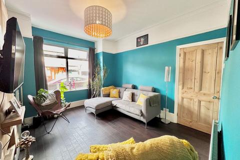 31 Balmoral Drive, Denton, Manchester, M34 2JT