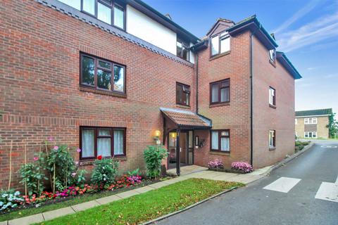 2 bedroom ground floor flat for sale, Stratford Road, Salisbury SP1