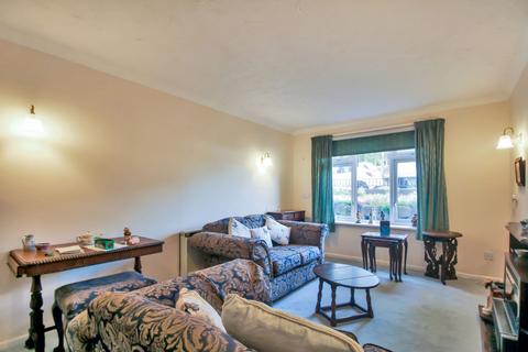 2 bedroom ground floor flat for sale, Stratford Road, Salisbury SP1