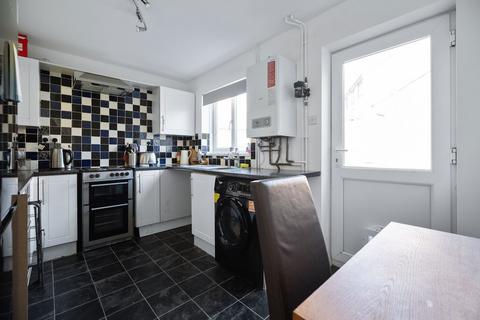 45 Ayrshire Close, Salisbury, SP2 9PF