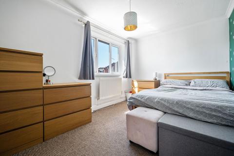 45 Ayrshire Close, Salisbury, SP2 9PF