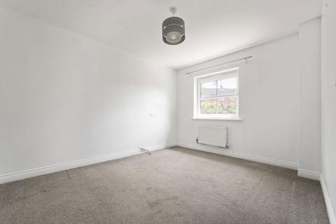 27 Sassoon Close, Salisbury, SP2 9LR