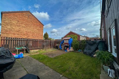 25 Freston, Paston, Peterborough, PE4 7EN