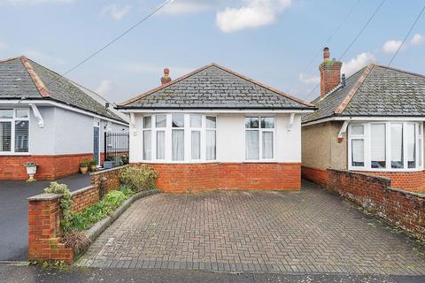 2 bedroom detached bungalow for sale, Queen Mary Road, Salisbury SP2