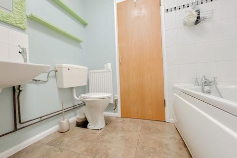 138 Deerleap, Bretton, Peterborough, PE3 9YD