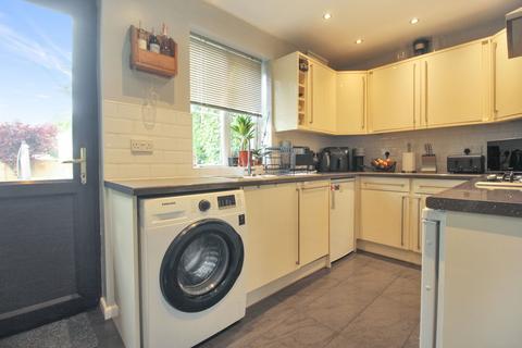 6 Beaulieu Road, Amesbury, Salisbury, SP4 7PD