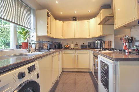 6 Beaulieu Road, Amesbury, Salisbury, SP4 7PD