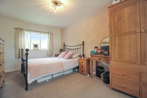 6 Beaulieu Road, Amesbury, Salisbury, SP4 7PD