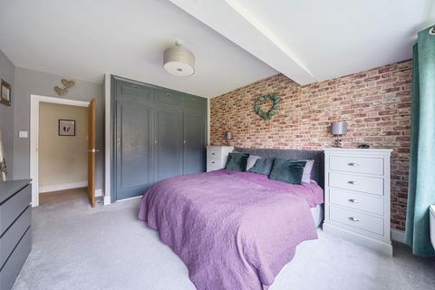 79 Bulbridge Road, Wilton, Salisbury, SP2 0LE