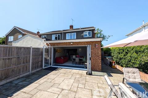 3 bedroom semi-detached house for sale, Loose Road, Maidstone ME15