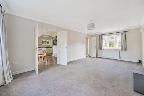 4 Coppers Close, Alderholt, Fordingbridge, SP6 3BF